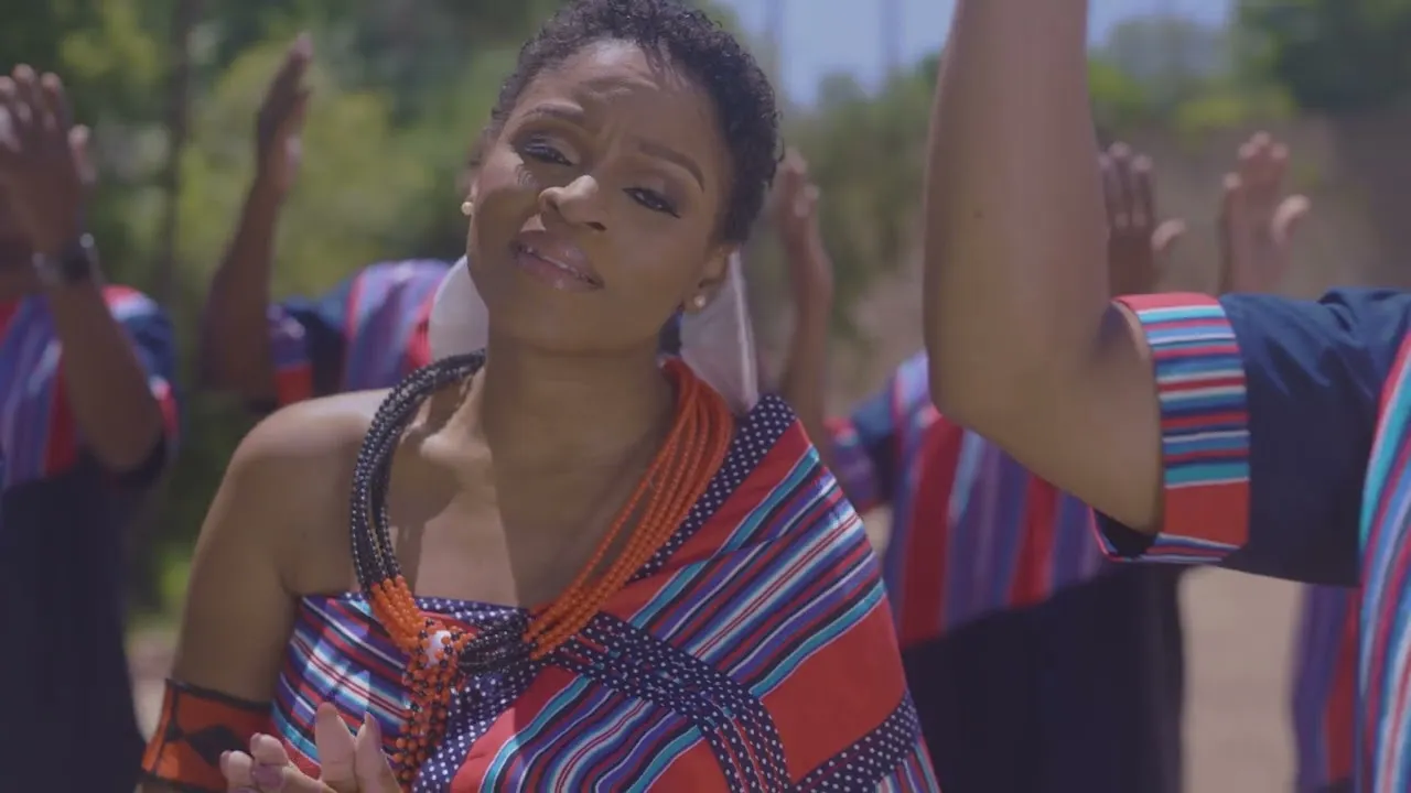 Maduvha  Ro Themba Vhone Ft. ladysmith Black Mambazo Mp3 Download